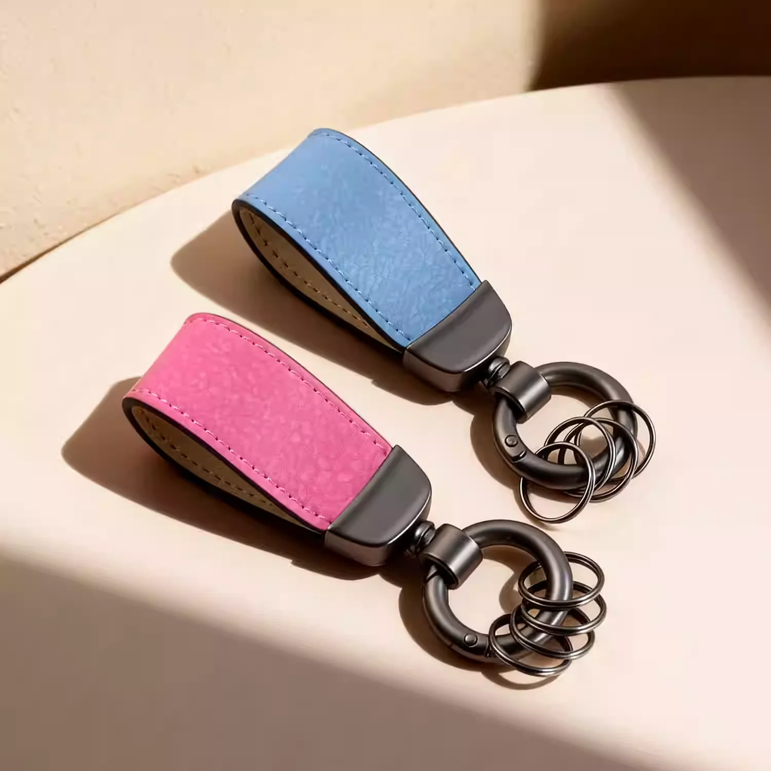 Chic & Minimalist Mini Wrist Strap Keychain, Personalized Backpack Charm, Multi-Color Key Ring for Men & Women
