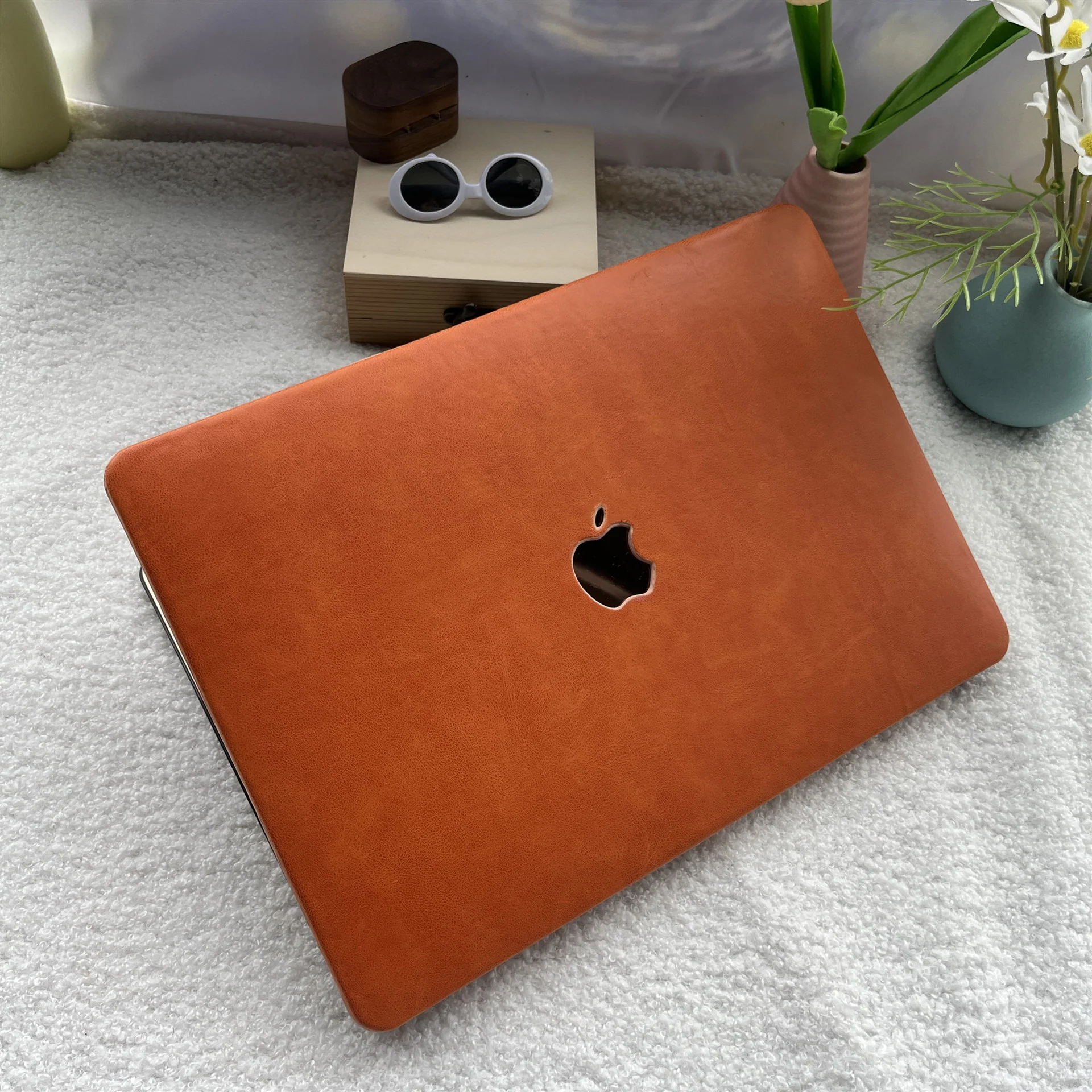 Apple MacBook Pro 13.3" (A1708 & A1706 & A2289 & A2251 & A2338) - Leather Shockproof Protective Case - Image 5