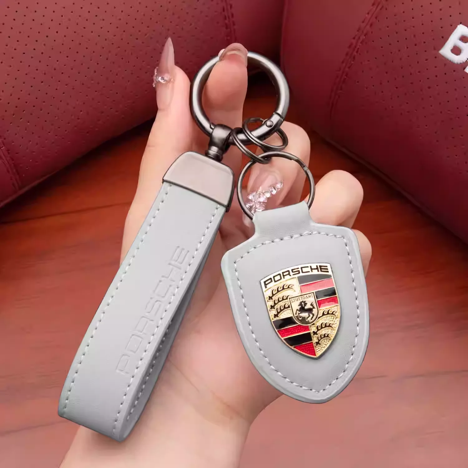 Porsche Crest Car Keychain Genuine Leather For Panamera, Cayenne, 911, Macan, Taycan - Image 4