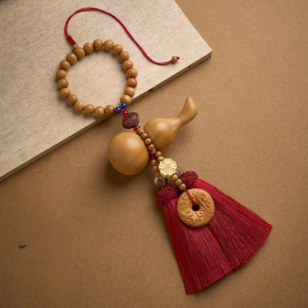 Handmade Peach Wood Peace Buckle Gourd Rearview Mirror Hanging Ornament Elegant and Noble Car Interior Decoration - Image 4
