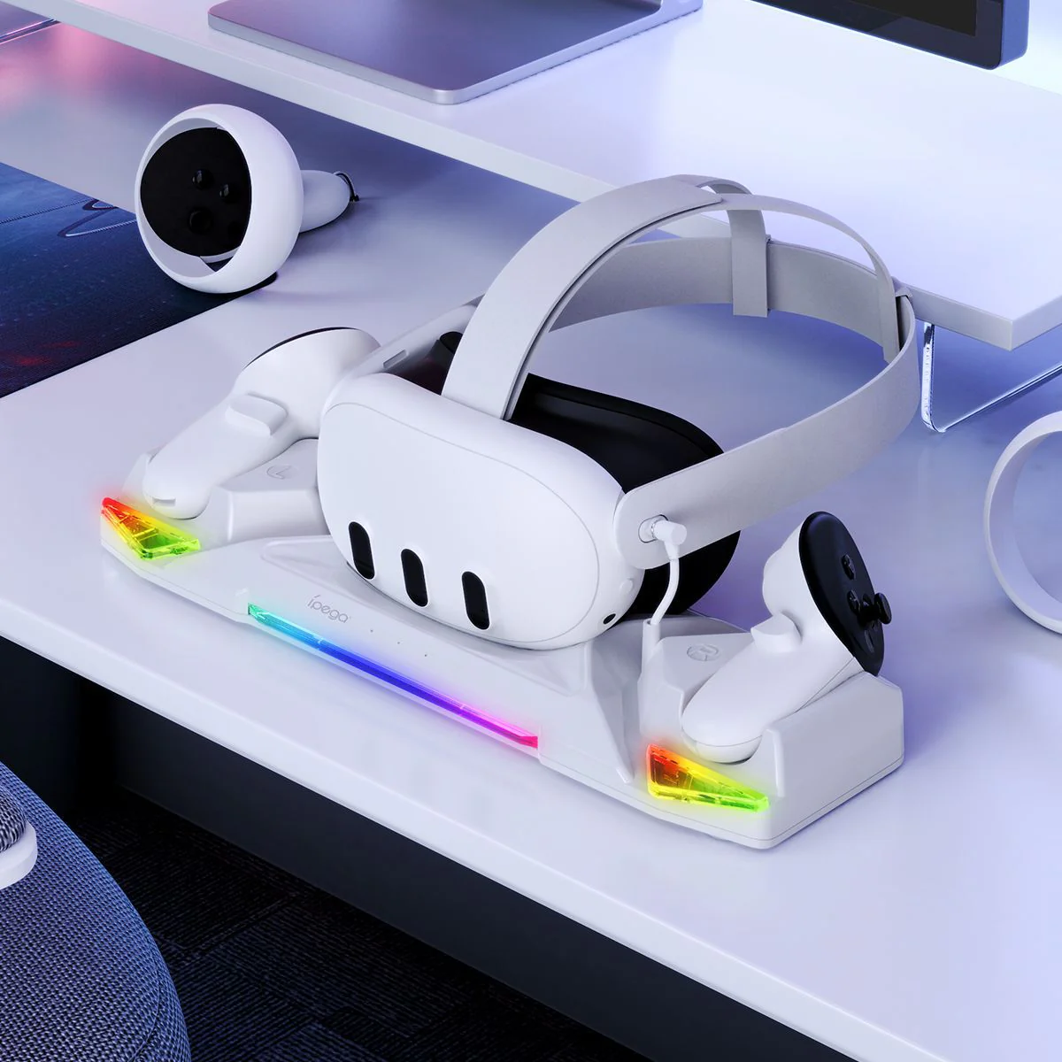 Meta Quest 3/Quest 3S/Quest 2 - IPEGA VR Headset & Controllers Charging Dock with RGB Contact Points - Image 2